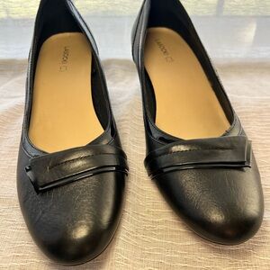 Lasocke Women's Black Flats with Bow Detail